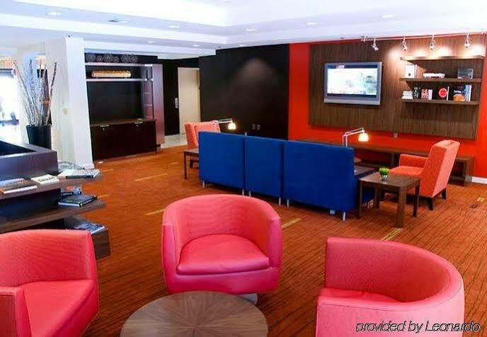 斯托克顿万怡酒店 外观 照片